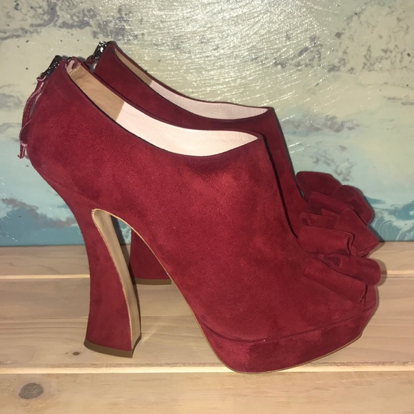 MIU MIU Suede Peep Toe Bow Ankle Bootie EUC sz 39 - Picture 4 of 16